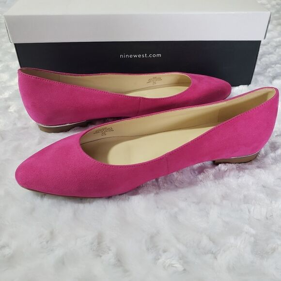 Nine West Corrine size 6.5 pink faux suede ballet flats - Picture 1 of 5